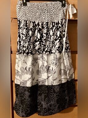 Shana Black & White Cotton Swim Coverup 34”
